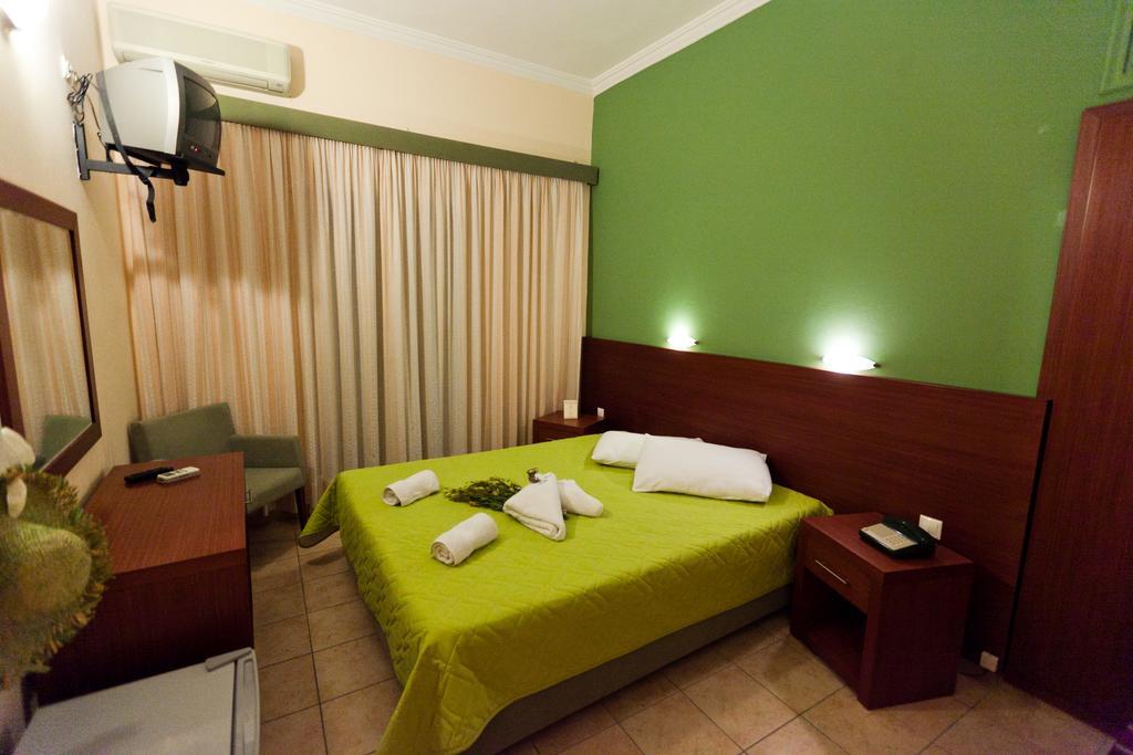 Hotel Possidon Aegina Rom bilde
