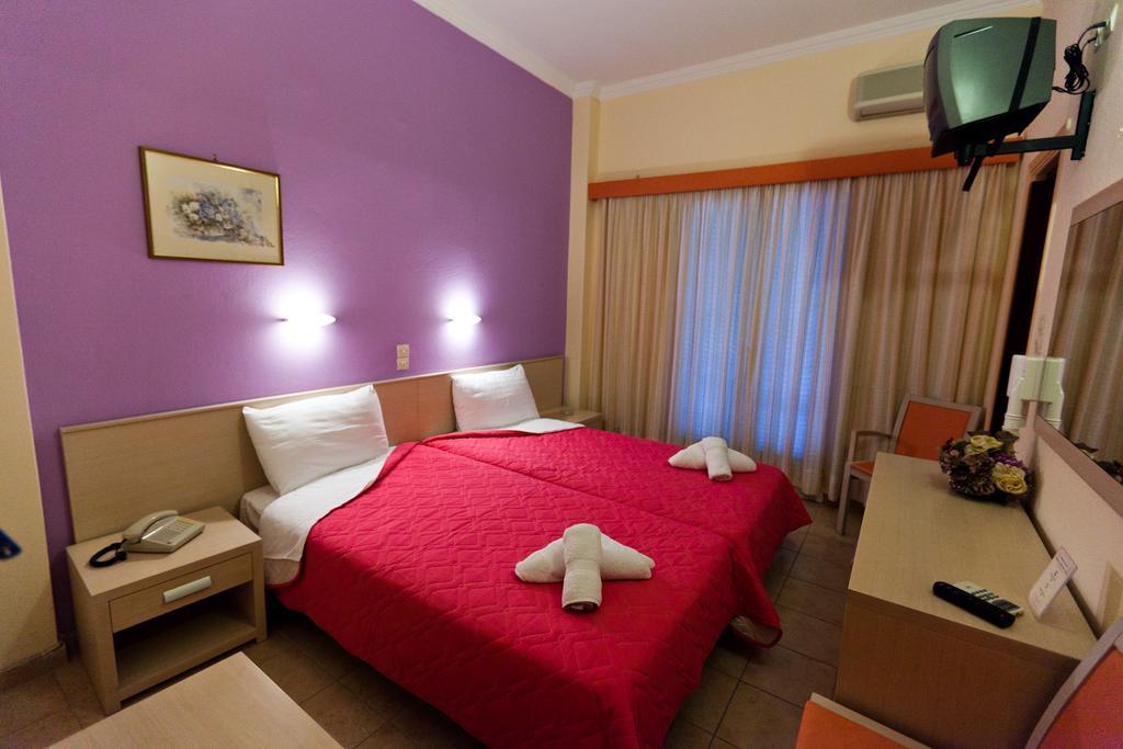 Hotel Possidon Aegina Rom bilde