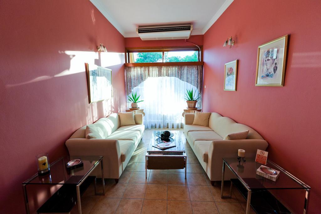 Hotel Possidon Aegina Eksteriør bilde
